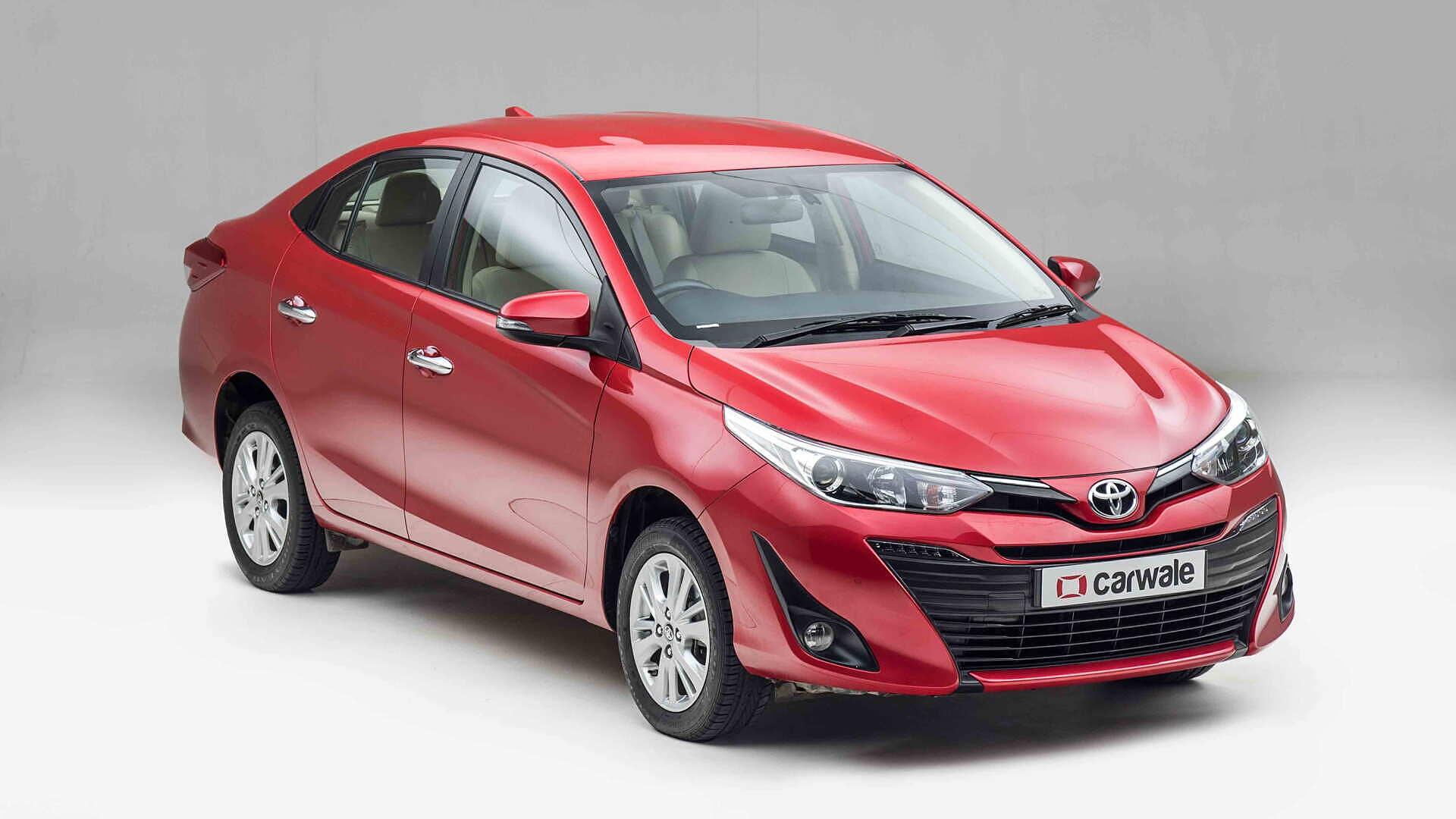 Toyota Yaris Price - Images, Colors & Reviews - CarWale