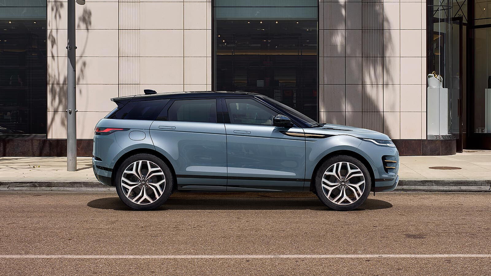 New Land Rover Range Rover Evoque Price 2024, Images, Colours