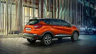 Renault Captur [2017-2019] Right Rear Three Quarter