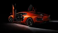 Lamborghini Aventador Left Front Three Quarter