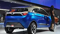 Tata Nexon [2017-2020] Right Rear Three Quarter