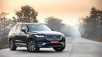 Volvo XC90 [2021-2022] Right Front Three Quarter