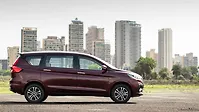Maruti Suzuki Ertiga Right Side View Maruti Suzuki Ertiga Right Side View