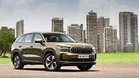स्कोडा कोडिएक ठीक सामने तीन चौथाई स्कोडा कोडिएक ठीक सामने तीन चौथाई