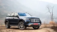 Mercedes-Benz GLS Right Front Three Quarter Mercedes-Benz GLS Right Front Three Quarter