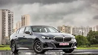 BMW 5 Series Right Front Three Quarter BMW 5 Series Right Front Three Quarter