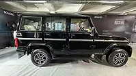 Mahindra Bolero Right Side View