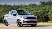 Tata Aeris Right Front Three Quarter