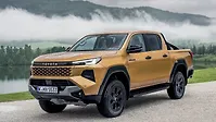 Toyota New Hilux Left Front Three Quarter