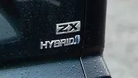 टोयोटा Innova Hycross Facelift पिछला बैज