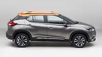 Nissan Kicks Right Side View