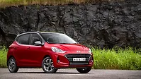 grand i10 nios right front three quarter