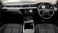Audi e-tron Dashboard