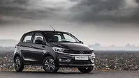 Tata Tiago Right Front Three Quarter