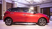 Hyundai i20 [2020-2023] Right Side View