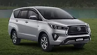 Toyota Innova Crysta [2020-2023] Right Front Three Quarter