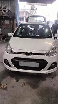 Second Hand Hyundai Grand i10 [2013-2017] Sportz 1.1 CRDi [2013-2016] in Haldwani