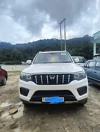 Second Hand Mahindra Scorpio N Z6 2WD Diesel 2.2L Turbo Manual 7 STR [2023-2026] in Itanagar