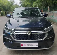 Second Hand Maruti Suzuki Invicto Alpha Plus Hybrid (Electric + Petrol) Automatic 7 STR in Agra