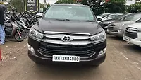 Second Hand Toyota Innova Crysta [2016-2020] 2.8 ZX AT 7 STR [2016-2020] in Chhatrapati Sambhaji Nagar