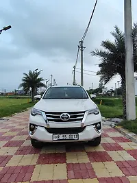 Second Hand Toyota Fortuner [2016-2021] 2.8 4x2 AT [2016-2020] in Karnal