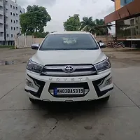 Second Hand Toyota Innova Crysta [2016-2020] 2.8 ZX AT 7 STR [2016-2020] in Sangli