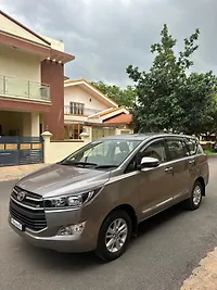 Second Hand Toyota Innova Crysta [2016-2020] 2.4 GX 8 STR [2016-2020] in Bangalore