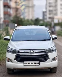 Second Hand Toyota Innova Crysta [2016-2020] 2.4 V Diesel in Nashik