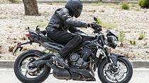 First spy shots of the upcoming Triumph Street Triple