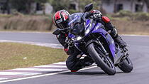 2018 Yamaha YZF R15 Version 3.0 Track Ride Review
