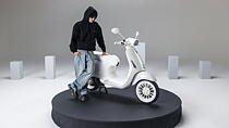 Vespa unveils Justin Bieber limited edition scooter