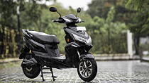 Okinawa begins home delivery of electric scooters 