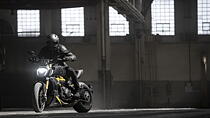 Ducati Diavel 1260 S Black and Steel edition: Image Gallery