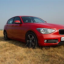 BMW 1 Series Price - Images, Colors & Reviews - CarWale
