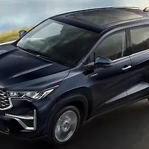 Innova Hycross Image
