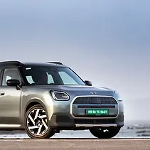 कंट्रीमैन इलेक्ट्रिक Image