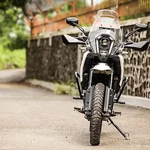 250 एड्वेंचर Image