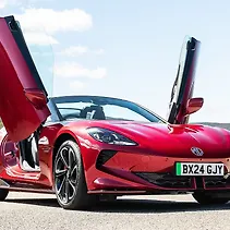 साइबरस्टर Image