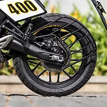 Tracker 400 Image