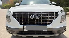 Used Hyundai Venue S 1.2 Petrol in Delhi