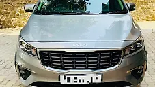 Used Kia Carnival Limousine Plus 7 STR in Pune