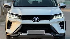 Used Toyota Fortuner 4x2 AT in Surat