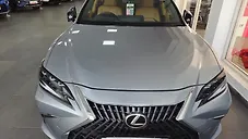Used Lexus Old Generation ES 2018 300h Luxury in Delhi
