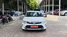 Used Toyota Camry Hybrid in Lucknow