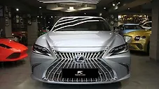 Used Lexus Old Generation ES 2018 300h Luxury in Delhi