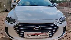 Used Hyundai Elantra SX 2.0 AT in Mumbai