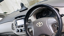 Second Hand Toyota Innova 2.5 G 8 STR BS-IV in Dehradun