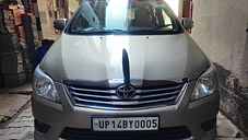 Second Hand Toyota Innova 2.5 VX 7 STR BS-IV in Ghaziabad