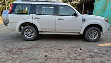 Used Ford Endeavour 2.5L 4x2 in Udham Singh Nagar