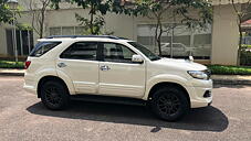 Used Toyota Fortuner 3.0 4x2 AT in Kochi